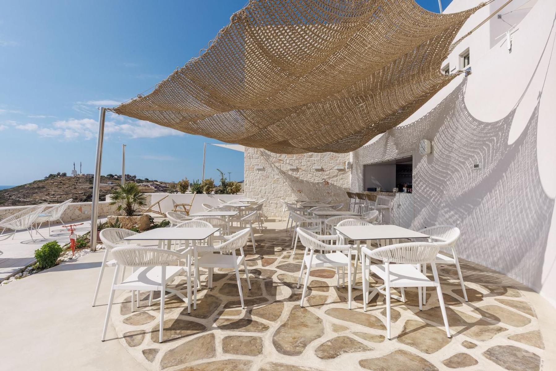 Anemolethe Aparthotel Kimolos Bagian luar foto