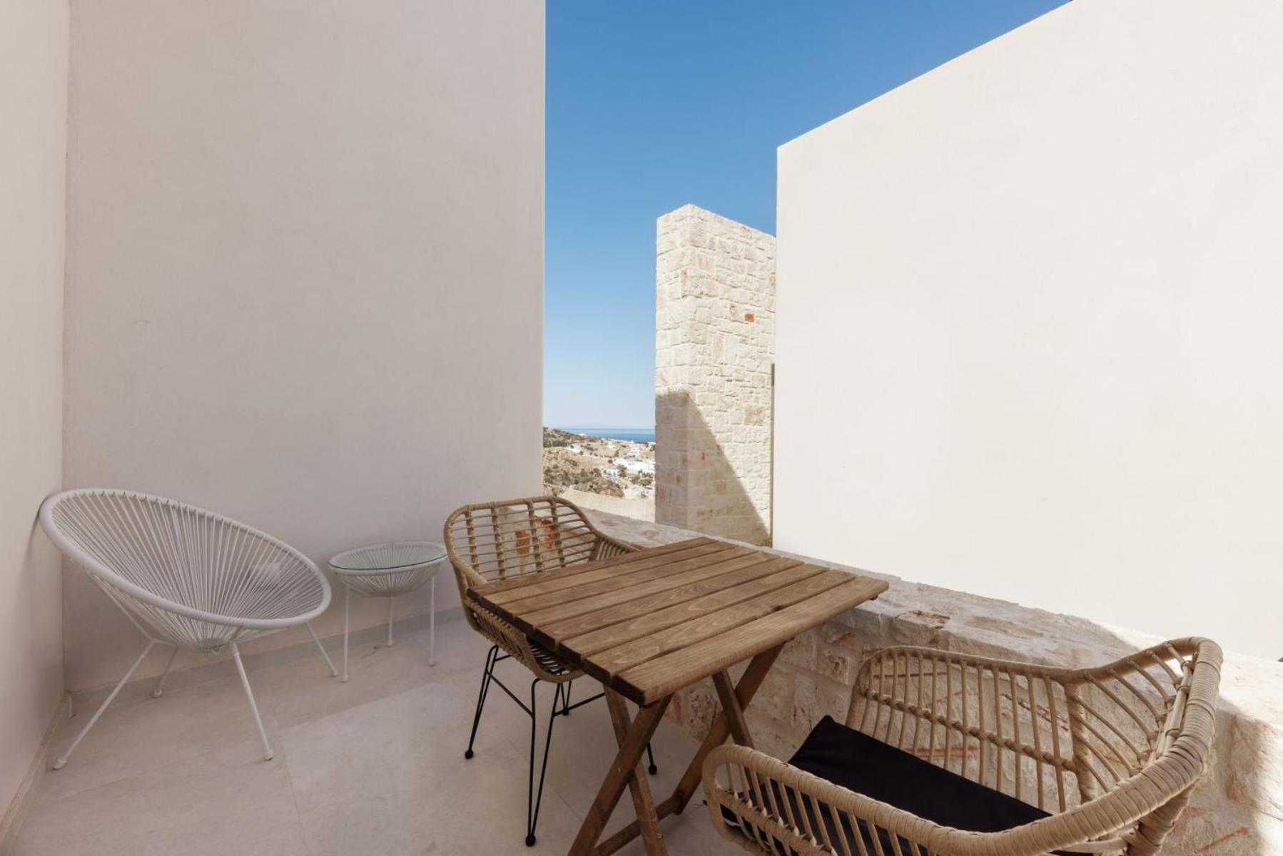 Anemolethe Aparthotel Kimolos Bagian luar foto