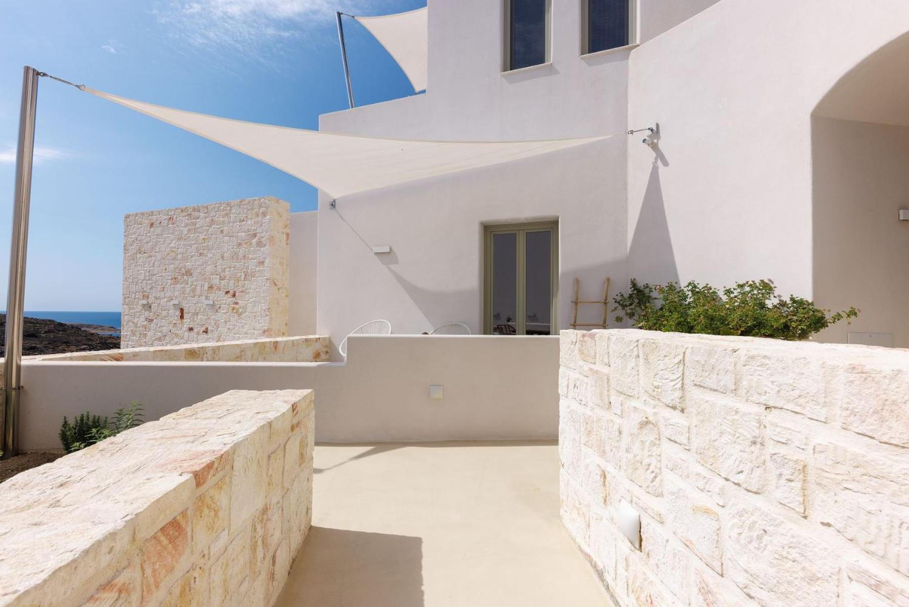 Anemolethe Aparthotel Kimolos Bagian luar foto