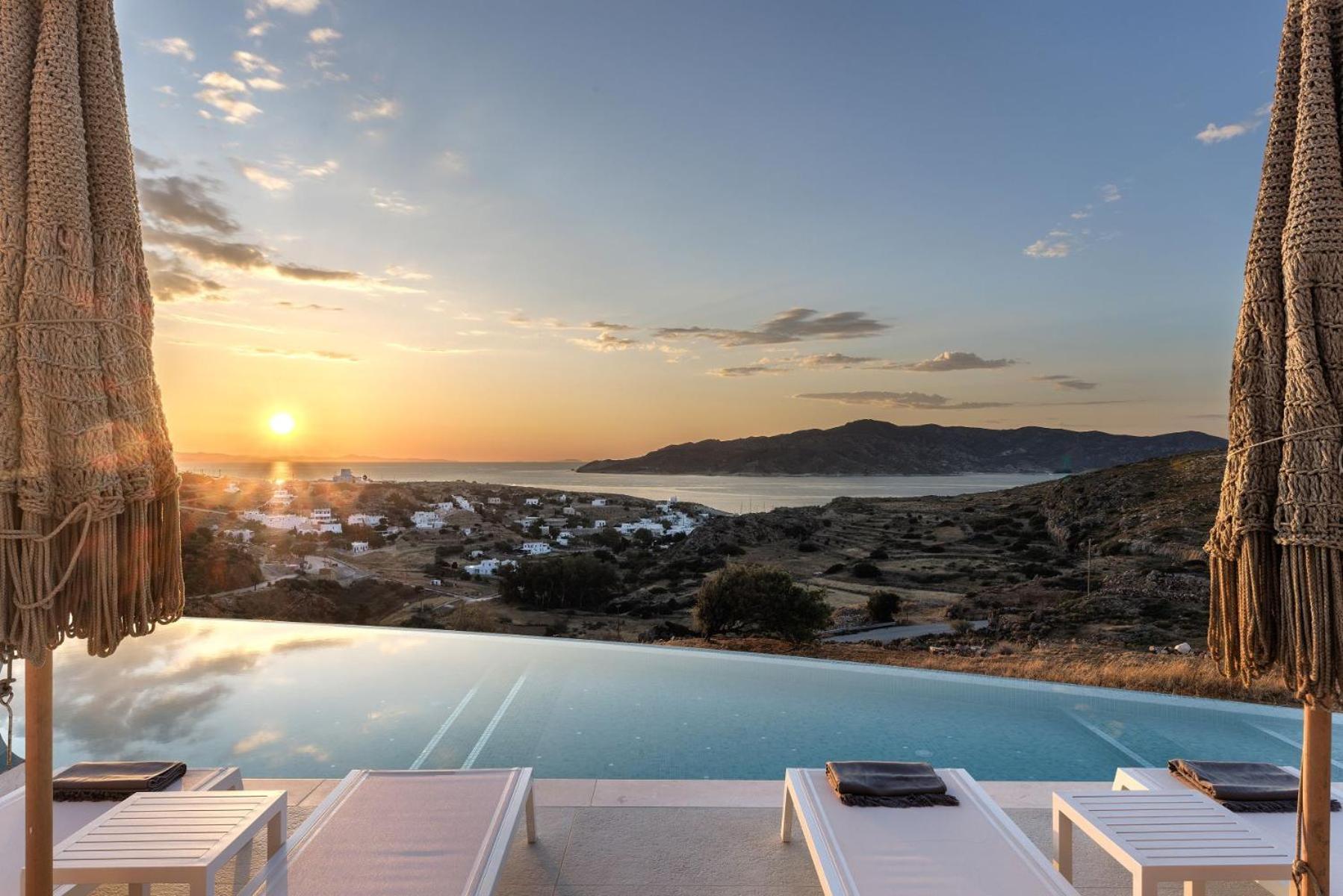 Anemolethe Aparthotel Kimolos Bagian luar foto