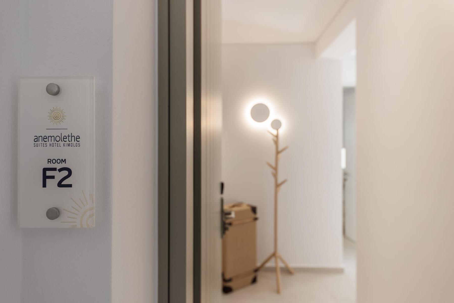 Anemolethe Aparthotel Kimolos Bagian luar foto