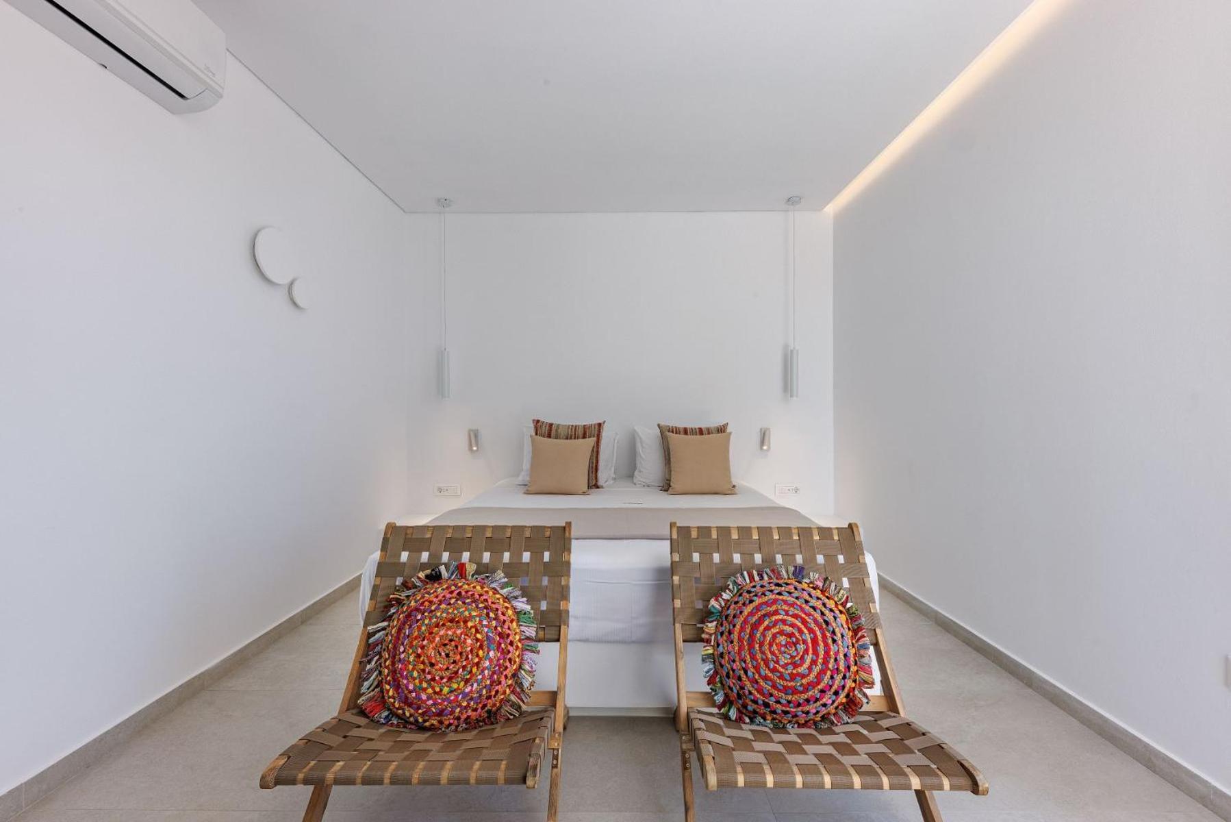 Anemolethe Aparthotel Kimolos Bagian luar foto